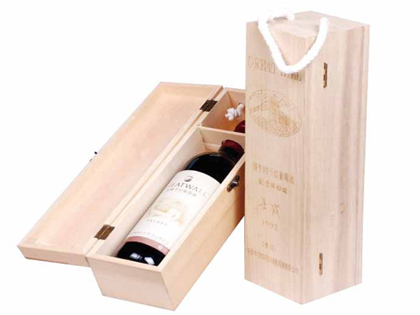One set wooden wine box