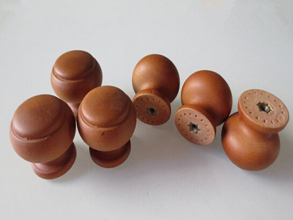 Wood Round Cabinet Knob/Unpainted