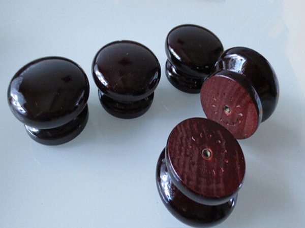Wood Round Cabinet Knob/Painted