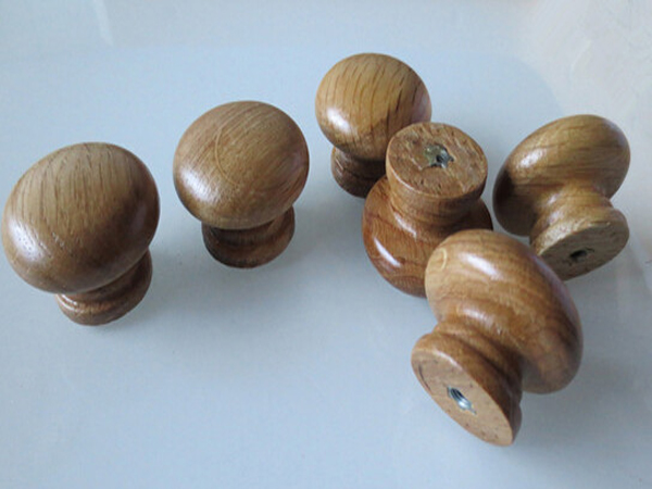 Wood Round Cabinet Knob/Painted