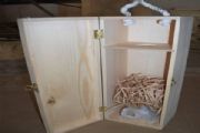 One set wooden wine box