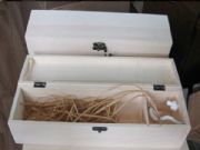 One set wooden wine box